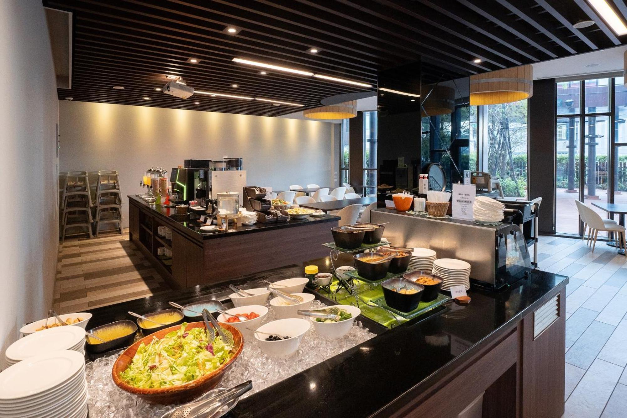 Check Inn Magi Kids Hotel Luodong Esterno foto