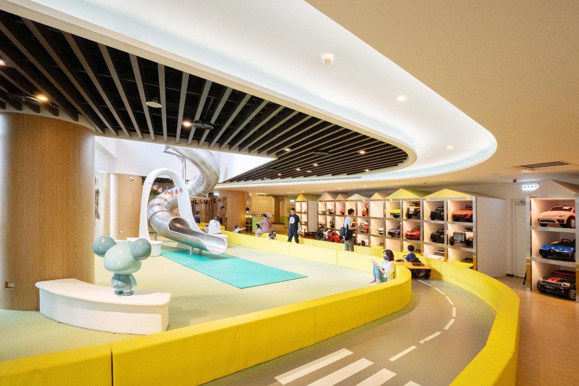 Check Inn Magi Kids Hotel Luodong Esterno foto
