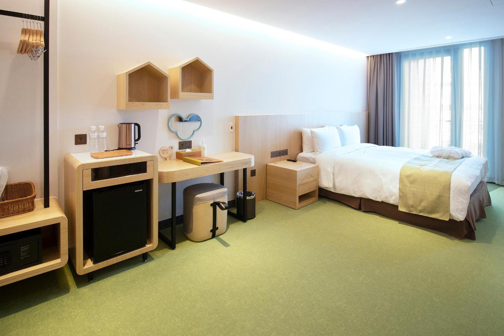Check Inn Magi Kids Hotel Luodong Esterno foto